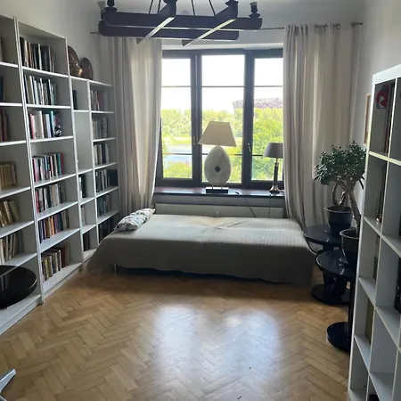 شقة Unique, 3 Bedroom In The Center *