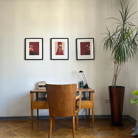 Unique, 3 Bedroom In The Center